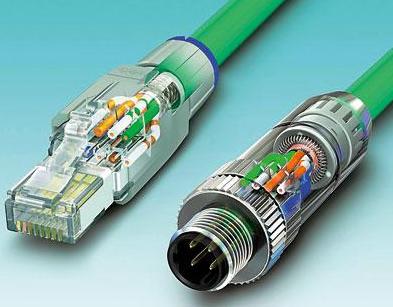 圖3 按入電纜芯、剪斷，且蓋好防護蓋：無論是RJ45還是M12連接器，它們都能夠實現快速且可靠的安裝