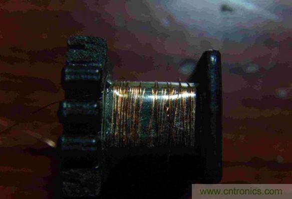 DIY單管自激，領(lǐng)略高壓電火花風(fēng)采