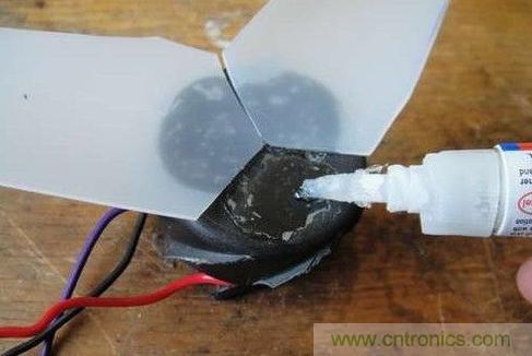 創(chuàng)意DIY！迷你風(fēng)力發(fā)電機！