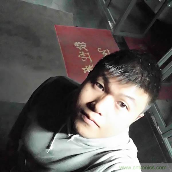 業界良心 LG V10 評測:剛毅、冷峻，不失人性化