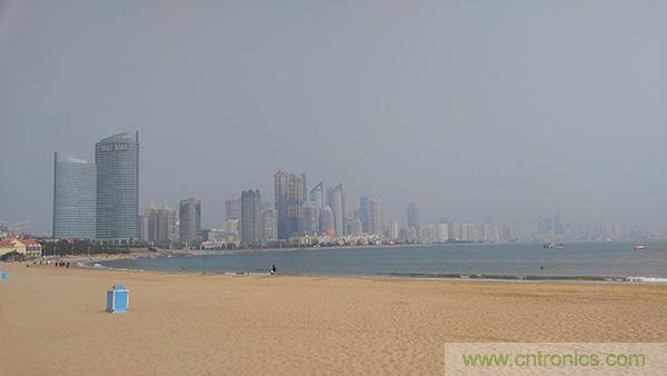 業界良心 LG V10 評測:剛毅、冷峻，不失人性化