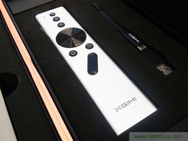 無屏電視時代已然來臨，客廳你做好準備了嗎？