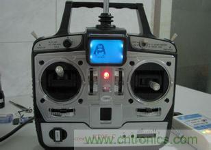 無人機 DIY 制作全過程，酷得不要不要的！