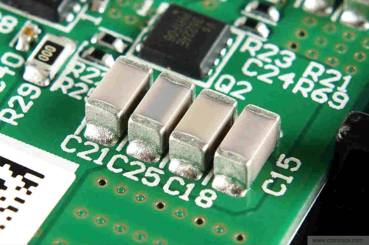 拆解對比：系出同門，小米、紫米無線充電器的差別有多大？