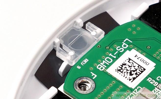 拆解對比：系出同門，小米、紫米無線充電器的差別有多大？