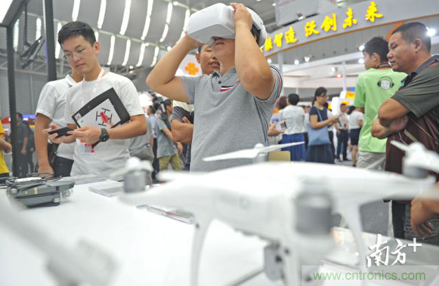 打破傳統模式極限，探路人工智能讓數據&ldquo;自我學習&rdquo;