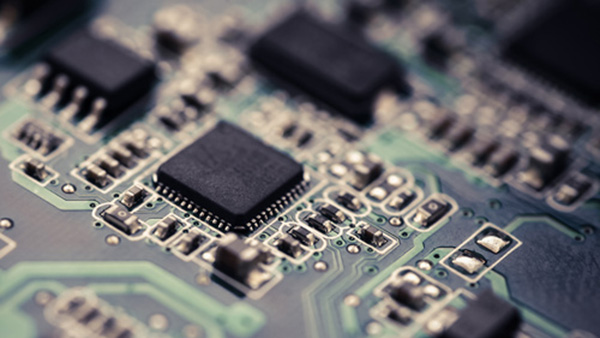 運算放大器輸出電壓反向問題：正確選型，輕松化解！