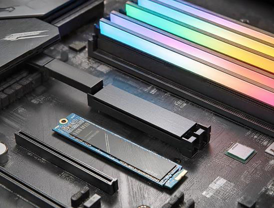 驅動器技術全景圖：從原理到國產替代的破局之路